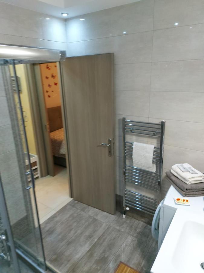 Thess Old Town With Free Private Parking Apartment เทสซาโลนิกิ ภายนอก รูปภาพ